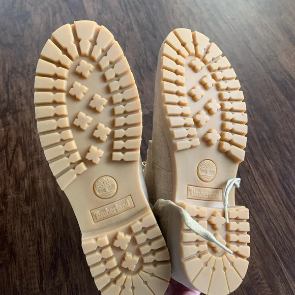 Timberland Light Tan canvas High-Top Boots - Picture 9 of 13